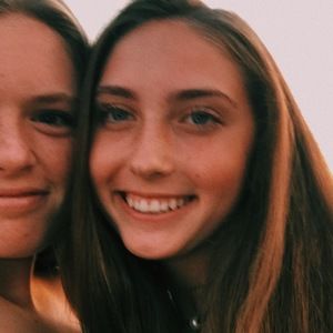 Meet your Posher, Lily